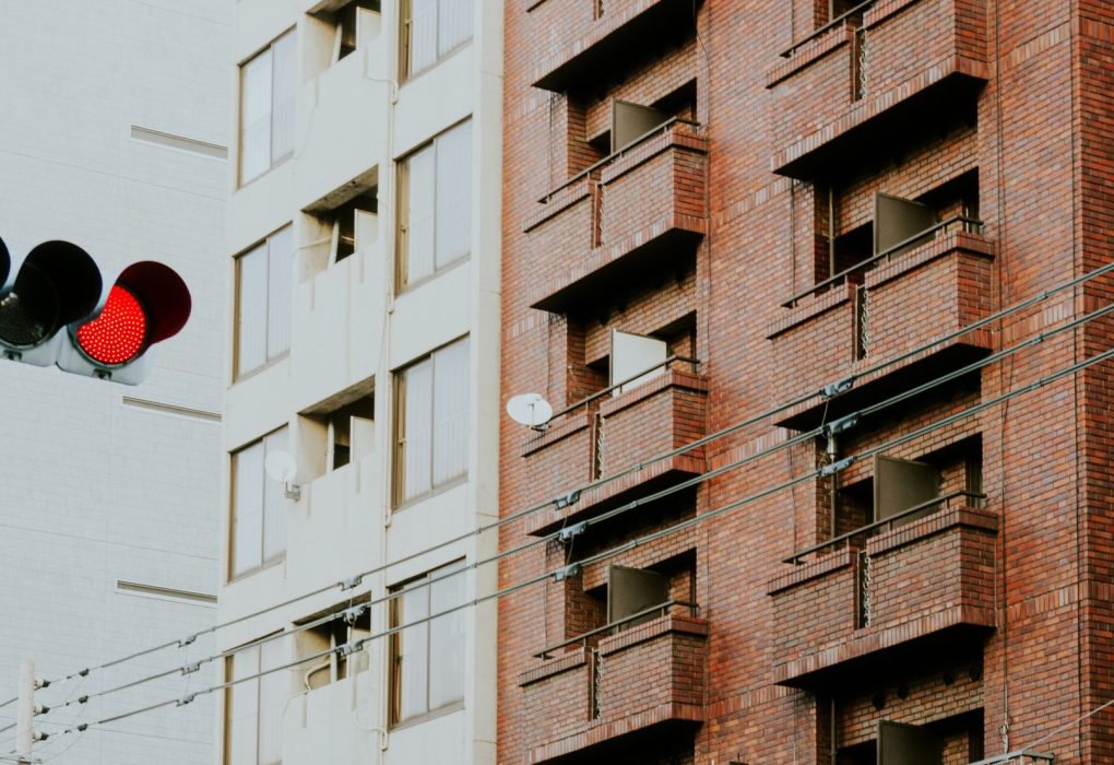 apartment law owners control